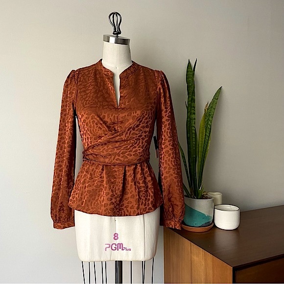 N14 CURRENT AIR Animal Print Blouse Top - Picture 2 of 10